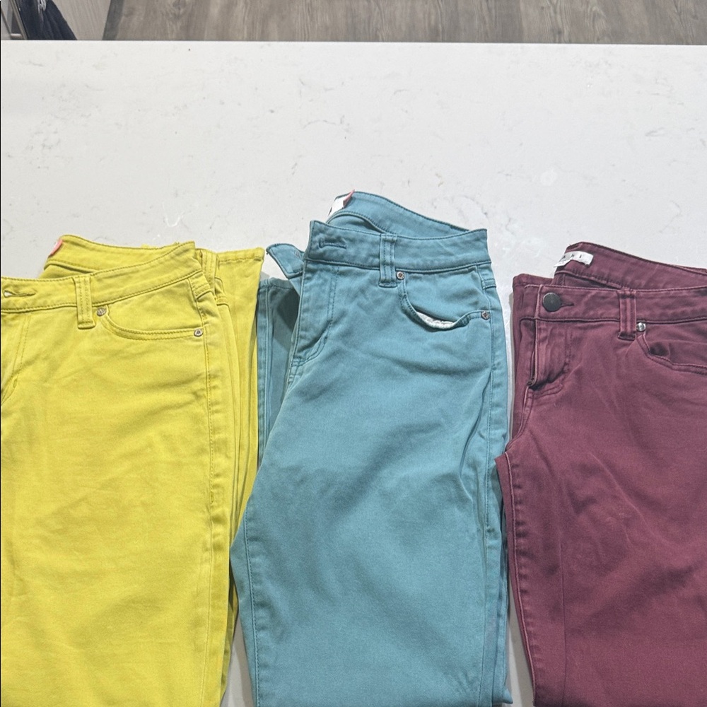 CAbi Style #5169 Womens  curvy Skinny Fit Jeans